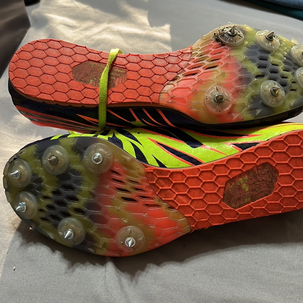 Running spikes - Picture 4 of 8